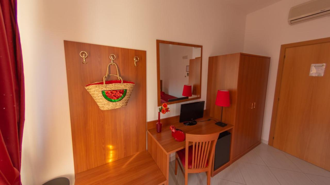 Hotel Solaria Rodi Garganico Zewnętrze zdjęcie
