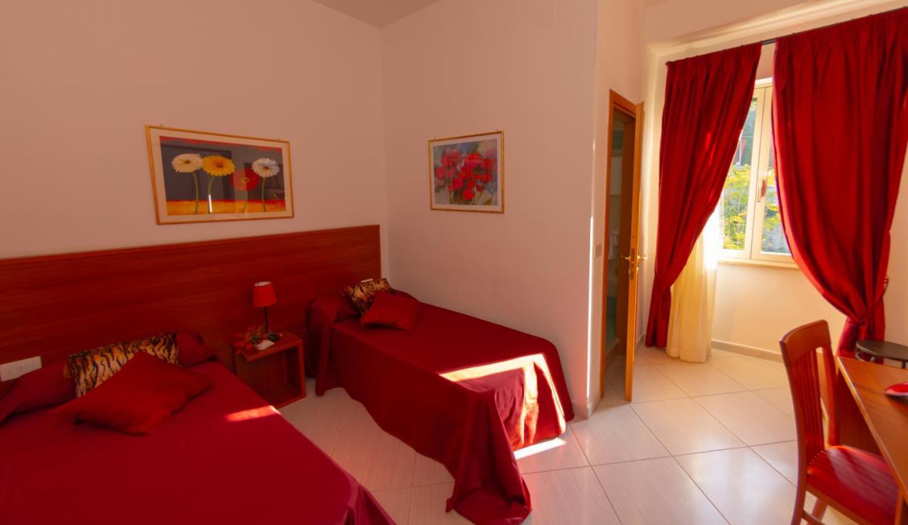 Hotel Solaria Rodi Garganico Zewnętrze zdjęcie